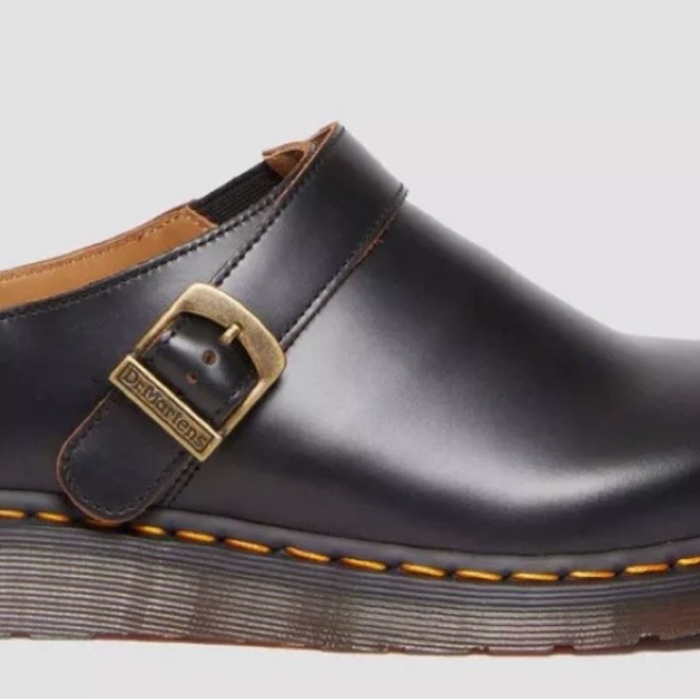 ISH Black Leather Loafers